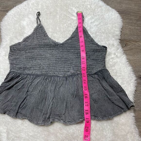 Salty Lemon Charcoal Striped Crop Tank Top Women XL Ruffle Stretch - Picture 6 of 8